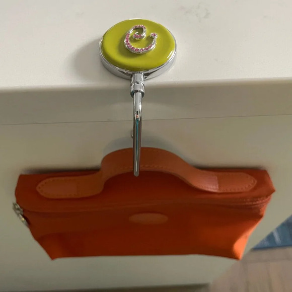 Nordstrom 'C' Metal Swivel Hook in Green Pink to secure Handbag/Accessories NWOT - Picture 2 of 8